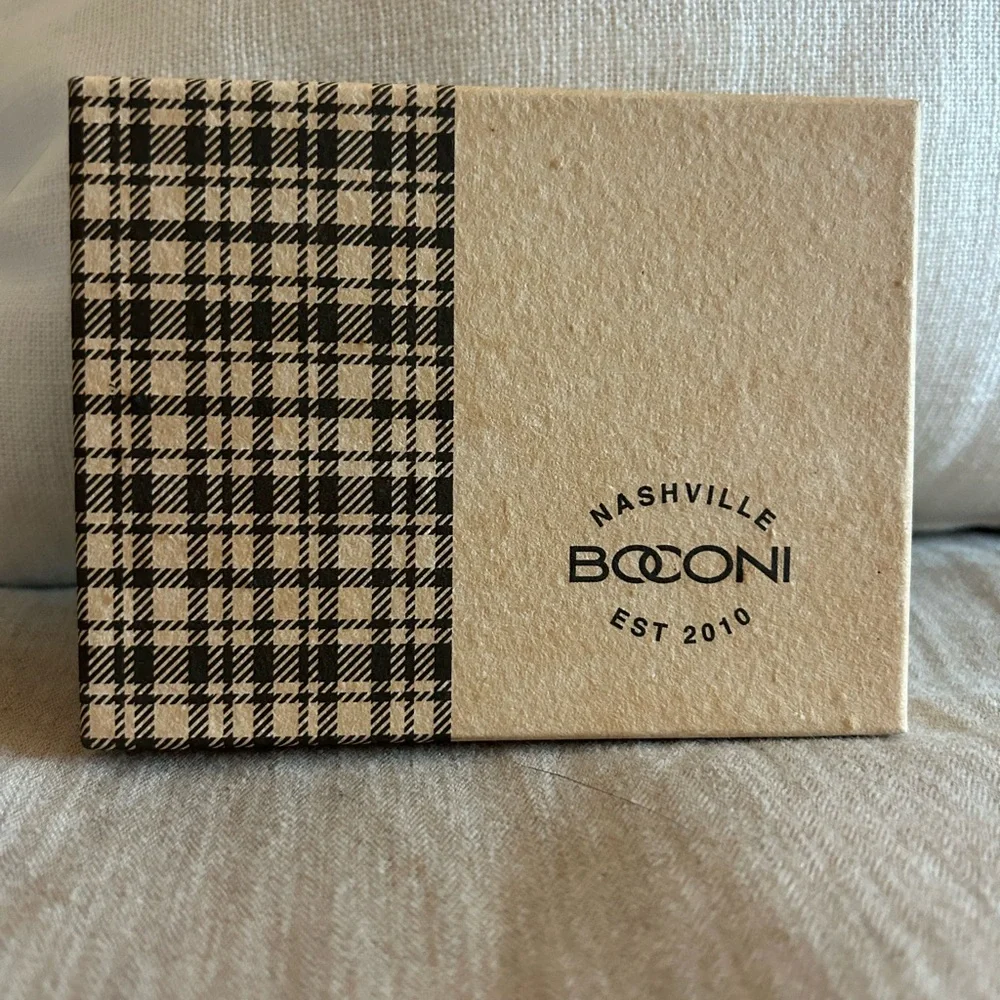 Boconi nwt bifold
